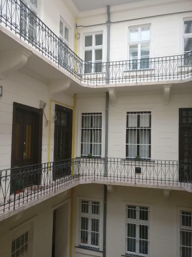 Opera Dream Apartment Budapeste Exterior foto